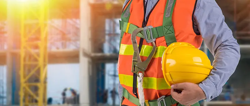 Health and Safety in the Workplace 4 Health and Safety in the Workplace